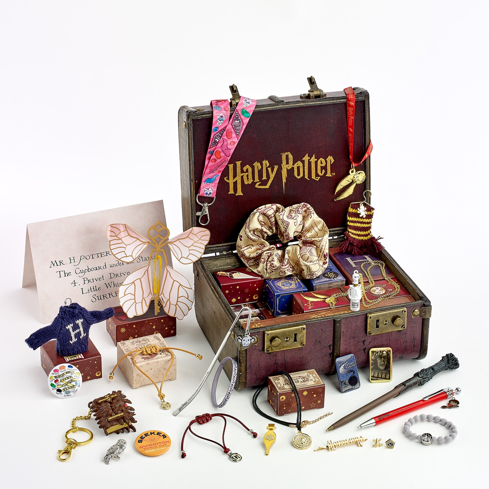 Harry Potter Advent Calendar 2024 - Hogwarts Trunk Edition - Official Licensed Product - Worldwide Shipping